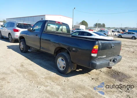 2002 Toyota Tundra z USA, uszkodzony, nr VIN 5TBJN32182S232593